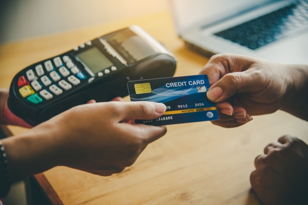 Các loại thẻ thanh toán điện tử - Thẻ thanh toán điện tử là gì
