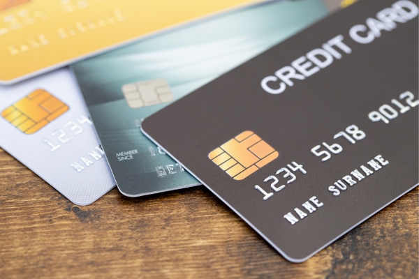 Các loại thẻ thanh toán điện tử phổ biến hiện nay Thẻ tín dụng (credit card)